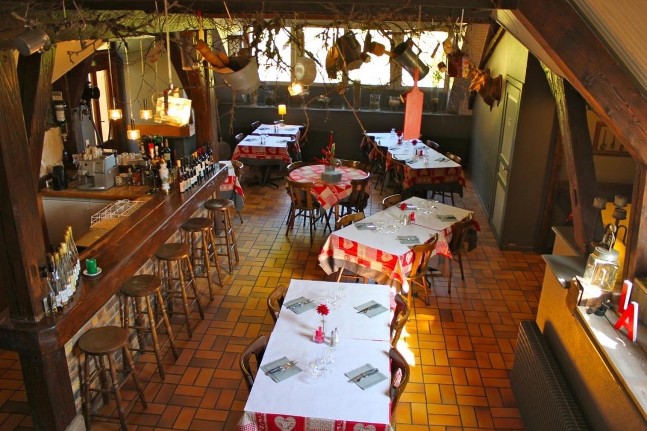 Hotel Restaurant Domaine De Basil Orbey Exterior foto